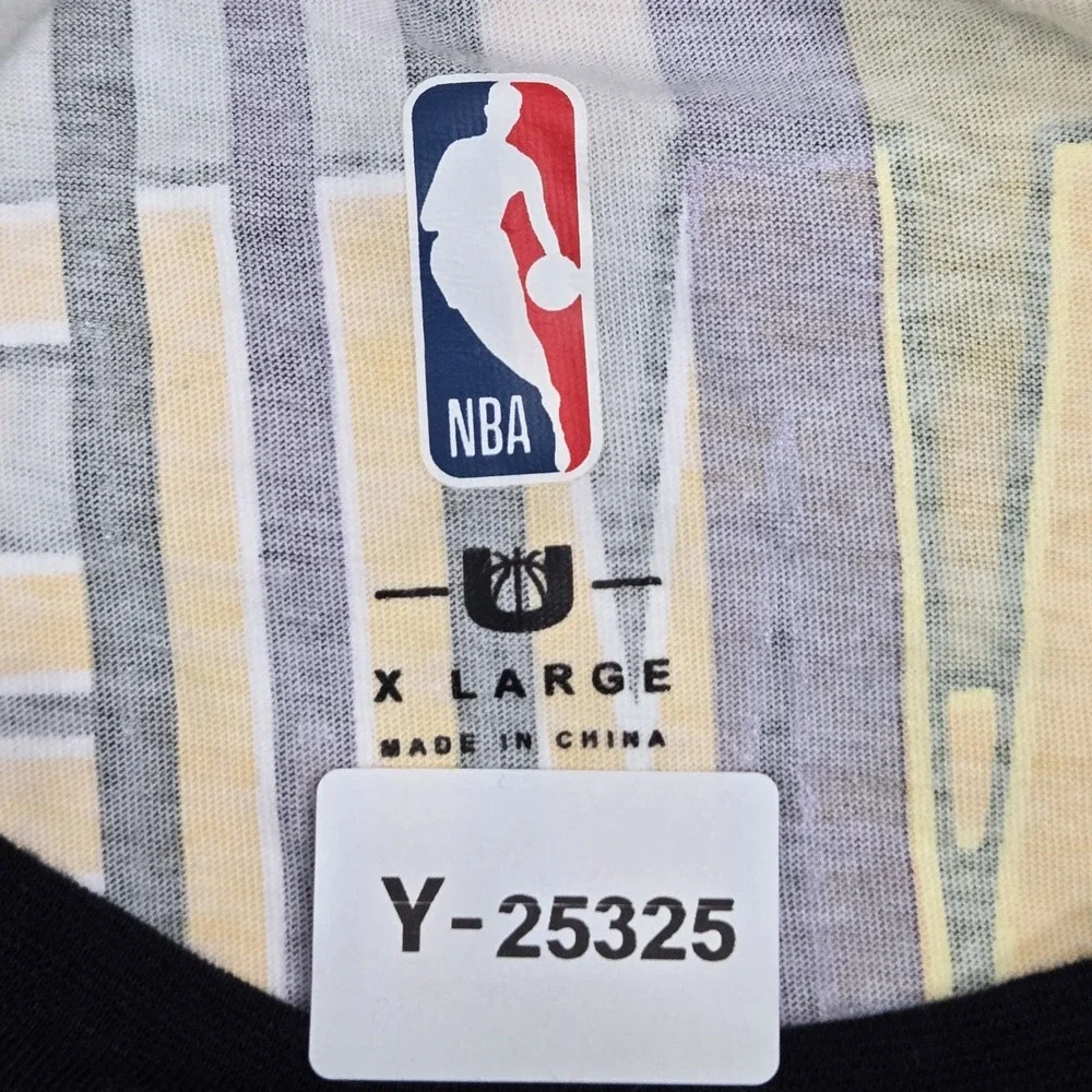 Los Angeles Lakers Men Shirt XL Purple Striped‎ Ringer LeBron James 23 Logo